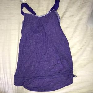 Lululemon workout tank Lightly Worn (looks new)